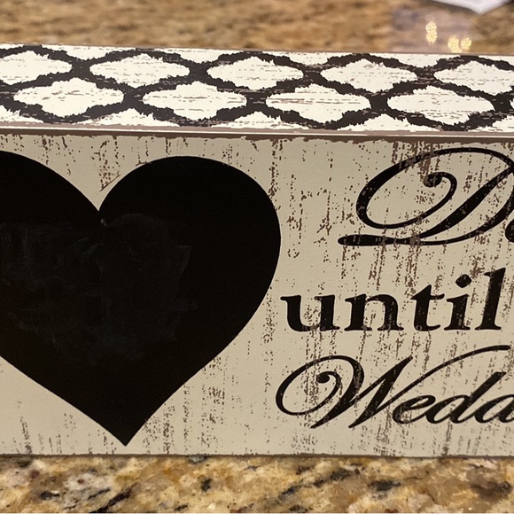 Wedding Countdown Sign - Picture 2 of 3